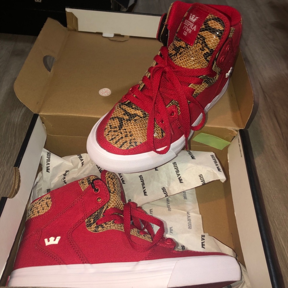 Supra vaider